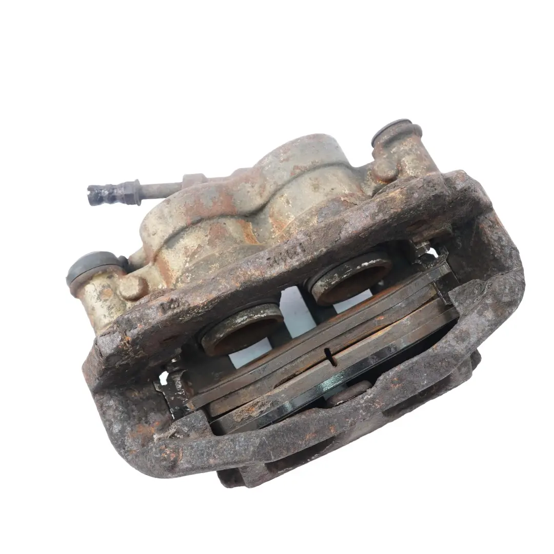 Zacisk Prawy Przód Brembo do Mercedes Vito W639 o numerze A4474207700 Mercedes Vito W639 Zacisk Prawy Przód Brembo - SKU A4474207700 - Numer Części A4474207700