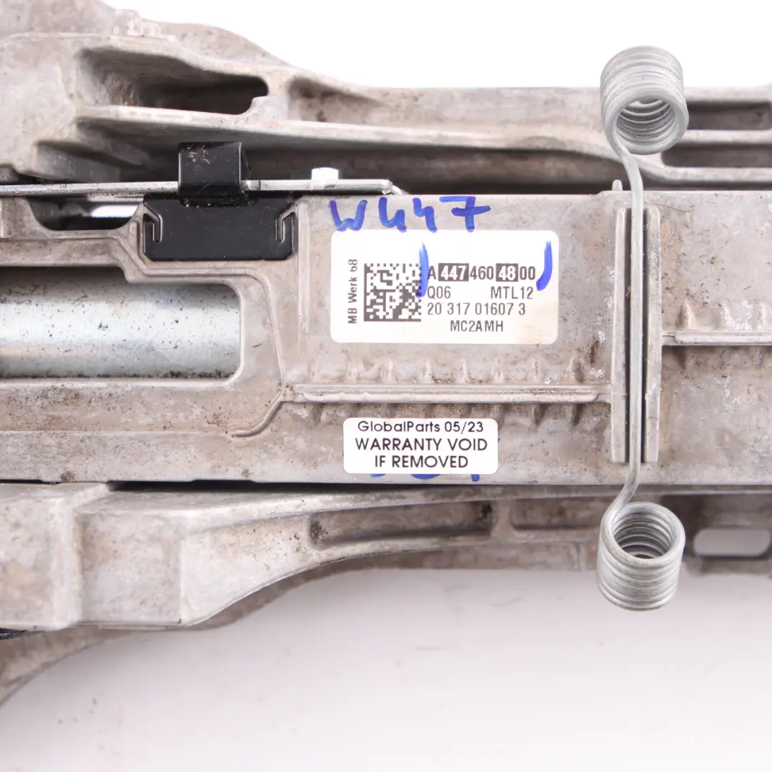 Columna de Dirección Mercedes W447 Tubo Eje Ajustable Manual para con número de pieza A4474604800 Columna de Dirección Mercedes W447 Tubo Eje Ajustable Manual - SKU A4474604800 - Número de pieza A4474604800