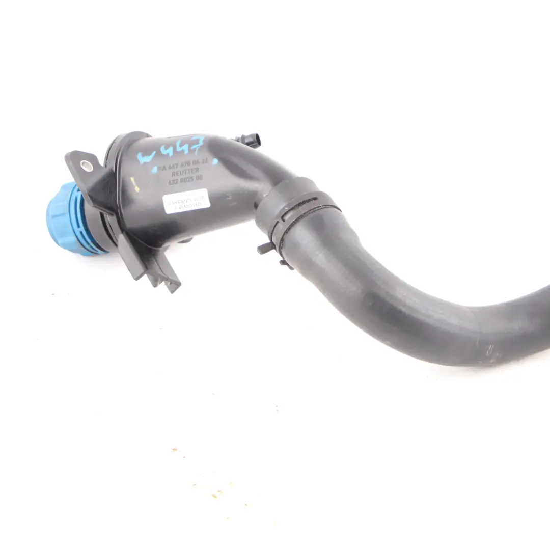 AdBlue Réservoir Remplisseur Tuyau d'arrosage A4474700426 pour Mercedes W447 Diesel à propos du numéro de pièce A4474700600 Mercedes W447 Diesel AdBlue Réservoir Remplisseur Tuyau d'arrosage A4474700426 - SKU A4474700600 - Numéro de pièce A4474700600