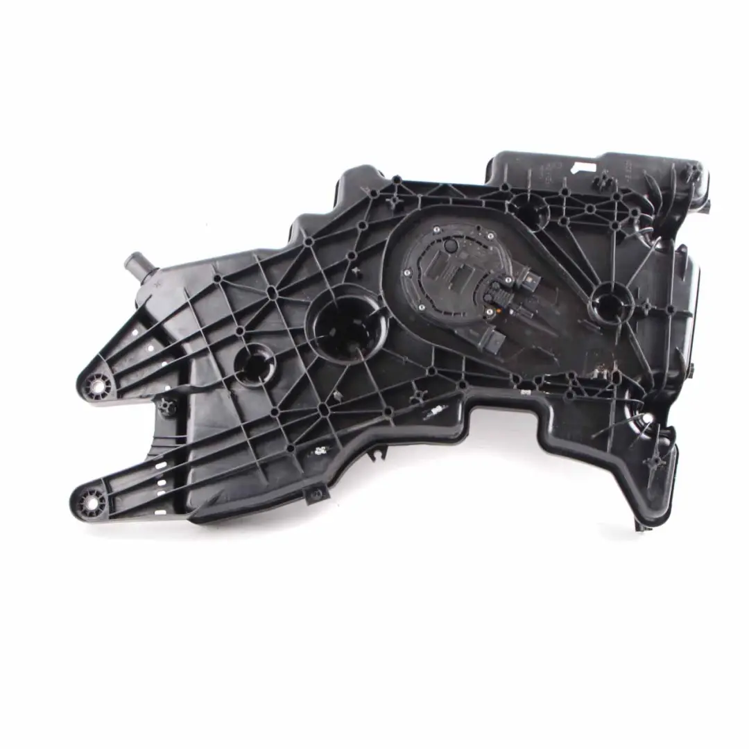 Additive Tank Mercedes W447 AdBlue BlueTec Diesel Tank V-Class to with Part number A4474707700 Additive Tank Mercedes W447 AdBlue BlueTec Diesel Tank V-Class - SKU A4474707700 - Part number A4474707700