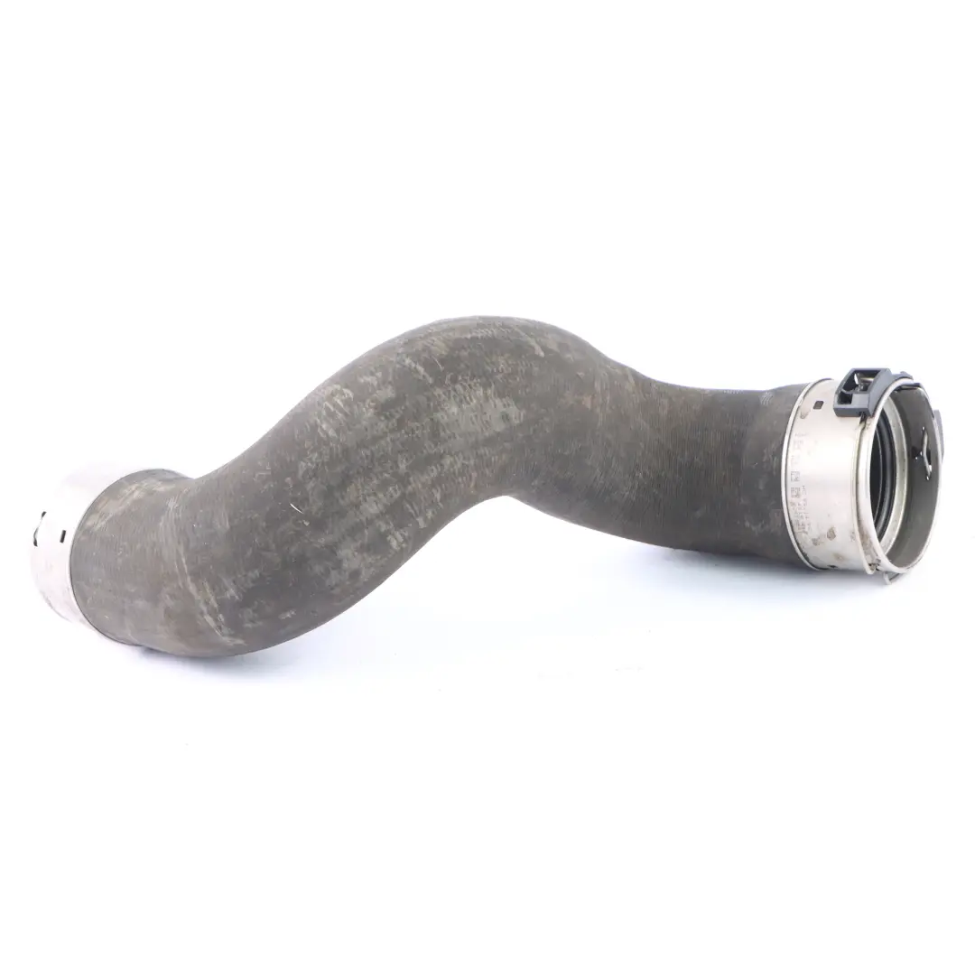 OM651 Tuyau gauche d'air suralimentation pour Intercooler Mercedes W447 à propos du numéro de pièce A4475280082 Intercooler Mercedes W447 OM651 Tuyau gauche d'air suralimentation - SKU A4475280082 - Numéro de pièce A4475280082