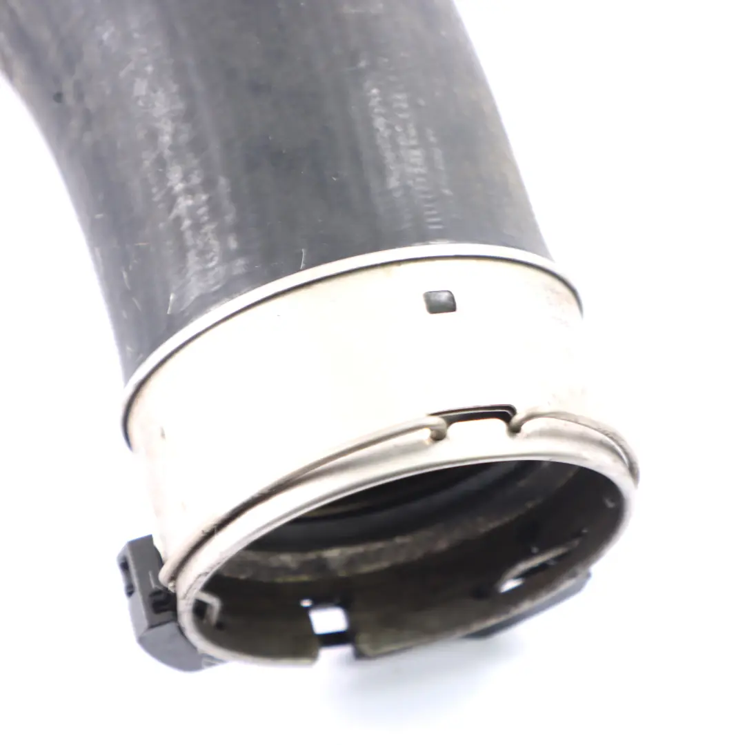 OM651 Tuyau Droit A'Air Suralimentation pour Intercooler Mercedes W447 à propos du numéro de pièce A4475280382 Intercooler Mercedes W447 OM651 Tuyau Droit A'Air Suralimentation - SKU A4475280382 - Numéro de pièce A4475280382