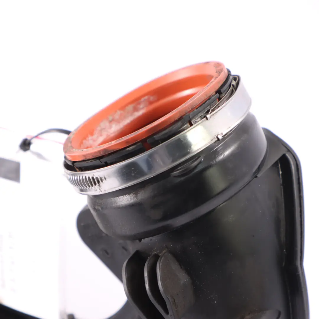  Admisión de aire Mercedes W447 OM651 Carcasa del filtro aire a la manguera motor - SKU A4475281224 - Número de pieza A4475281224