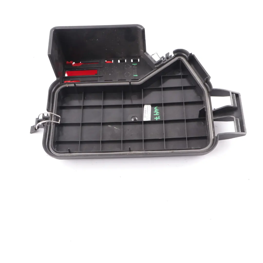 Mercedes Vito W447 Fuse Box Cover Trim Panel Lid Housing - SKU A4475400082 - Part number A4475400082