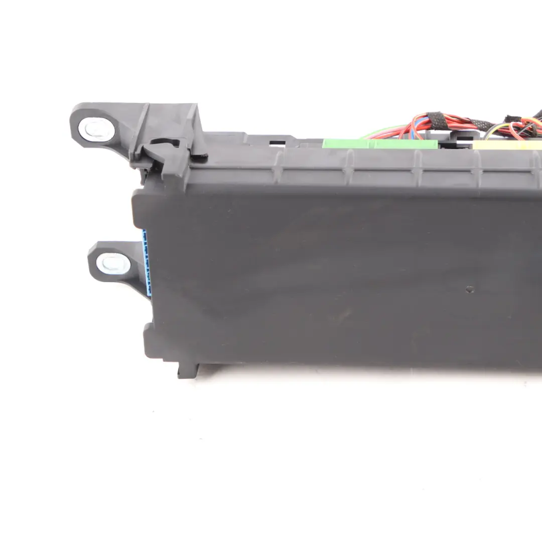 Scatola fusibili Modulo unità controllo relè per Mercedes Vito W447 con numero di parte A4475401440 Mercedes Vito W447 Scatola fusibili Modulo unità controllo relè - SKU A4475401440 - Numero di parte A4475401440