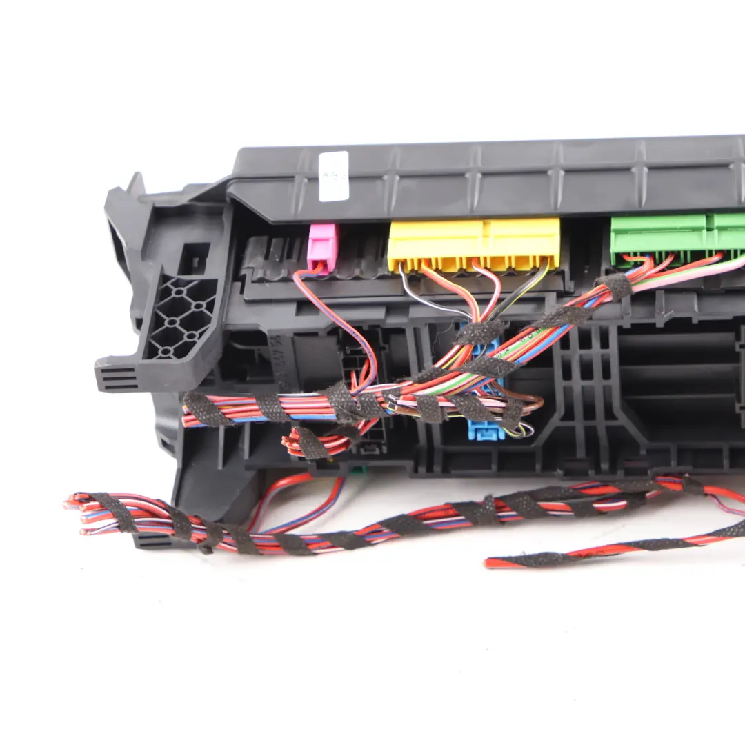 Scatola fusibili Modulo unità controllo relè per Mercedes Vito W447 con numero di parte A4475401440 Mercedes Vito W447 Scatola fusibili Modulo unità controllo relè - SKU A4475401440 - Numero di parte A4475401440