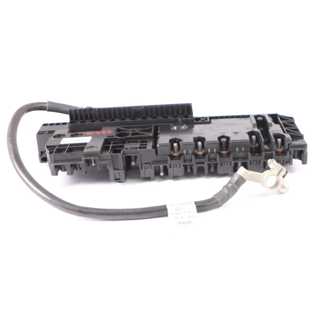 Fuse Relay Box Control Module to Mercedes Vito W447 with Part number A4475404326 Mercedes Vito W447 Fuse Relay Box Control Module - SKU A4475404326 - Part number A4475404326