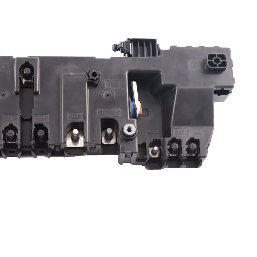 Fusible Relé Caja Módulo para Mercedes Vito W447 con número de pieza A4475405931 Mercedes Vito W447 Fusible Relé Caja Módulo - SKU A4475405931 - Número de pieza A4475405931