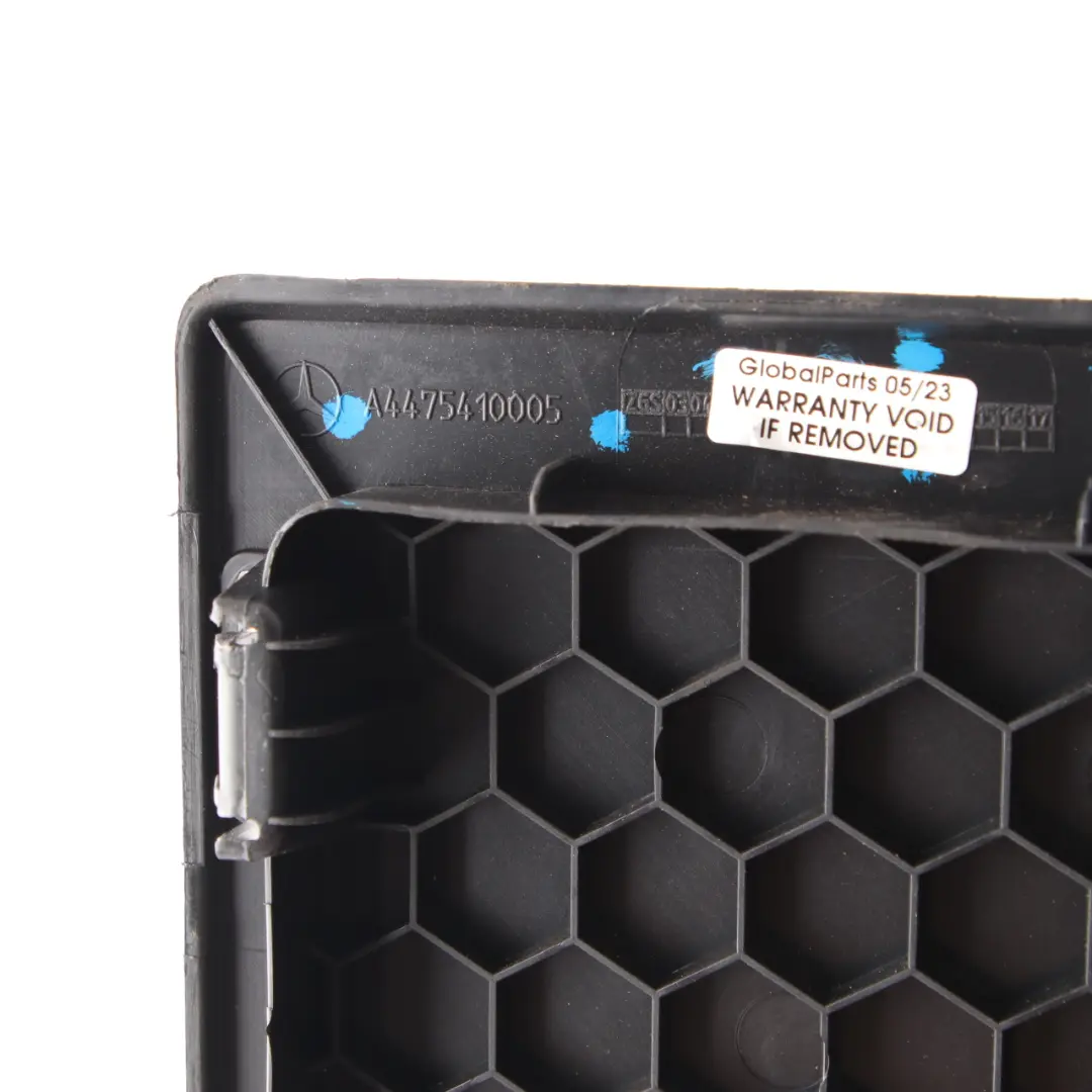 Mercedes Vito W447 Siège Base Cache Batterie Garniture Gauche Droite - SKU A4475410005 - Numéro de pièce A4475410005