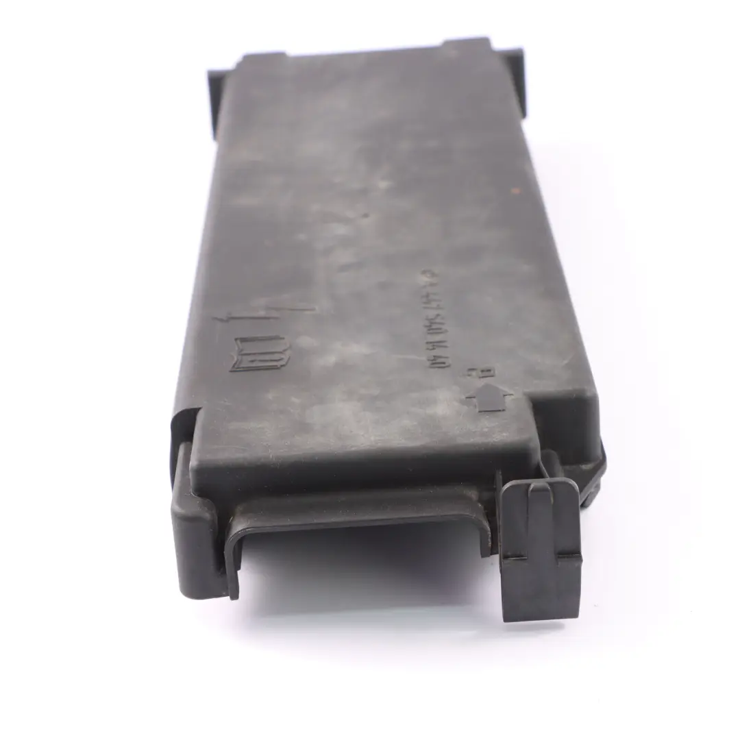 Mercedes W447 Boîte À Fusibles Module Couvercle Garniture Coffre - SKU A4475460064 - Numéro de pièce A4475460064