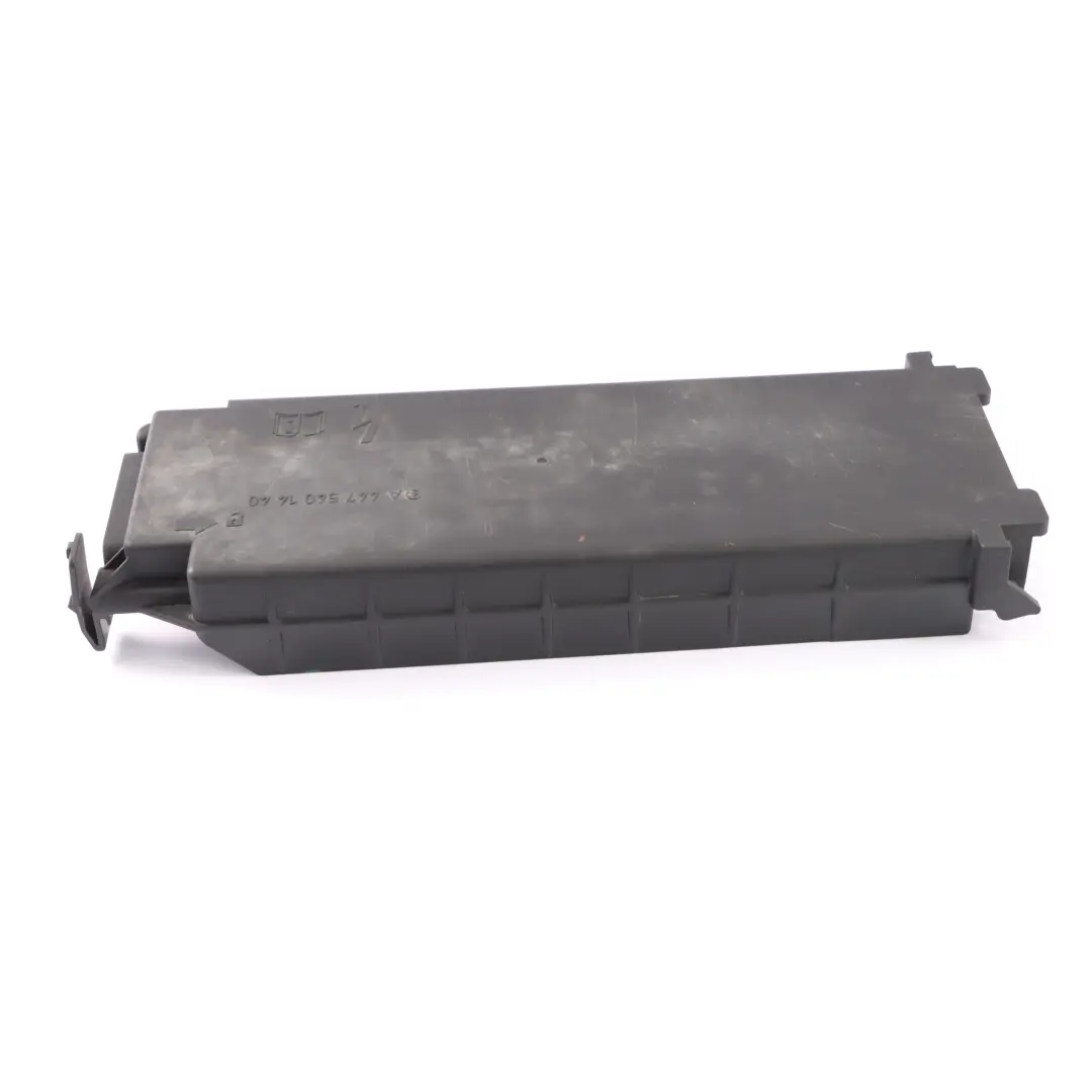 Mercedes W447 Boîte À Fusibles Module Couvercle Garniture Coffre - SKU A4475460064 - Numéro de pièce A4475460064