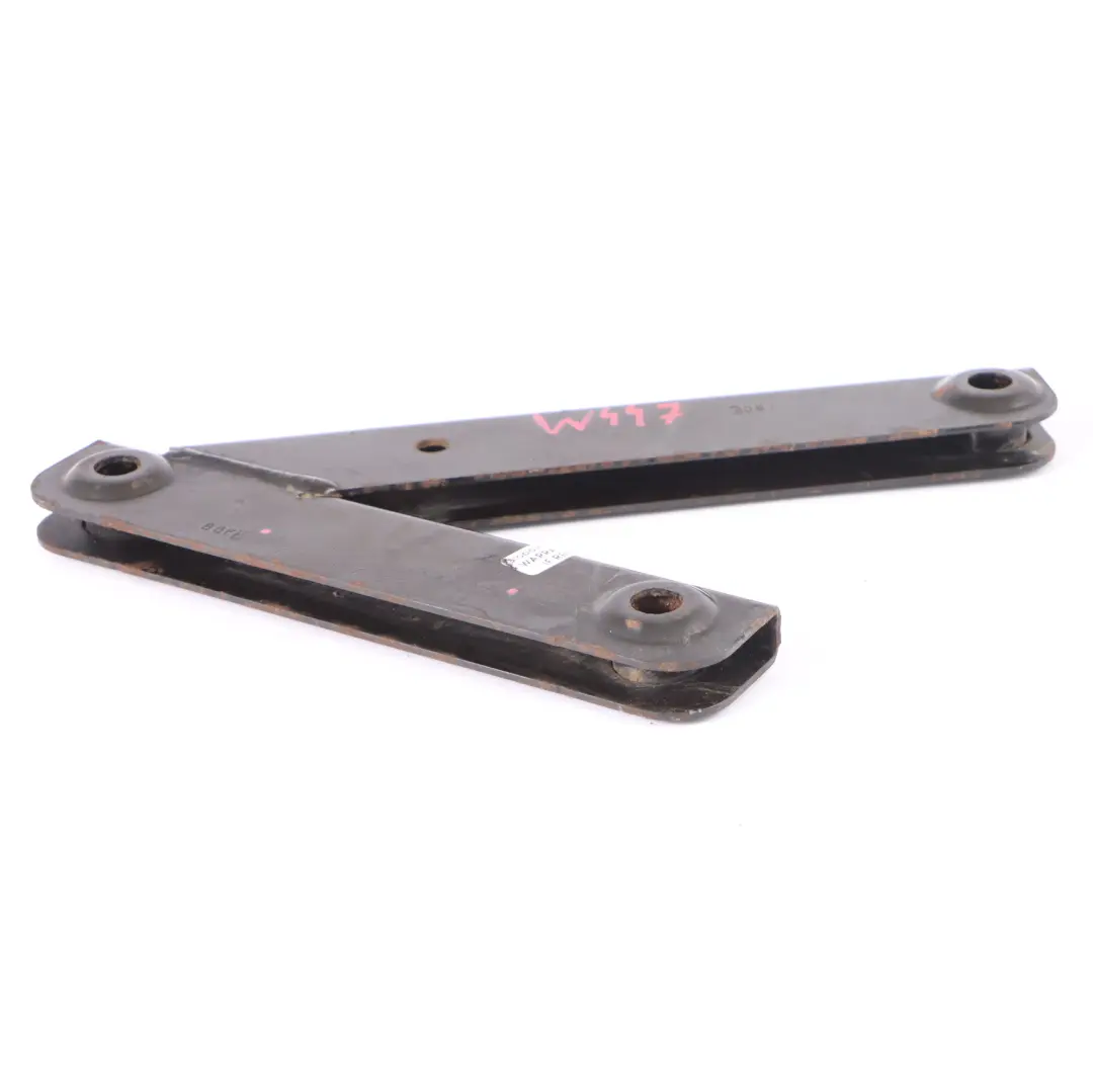 Support d'essieu avant jambe force gauche droite pour Mercedes Vito W447 à propos du numéro de pièce A4476200085 Mercedes Vito W447 Support d'essieu avant jambe force gauche droite - SKU A4476200085 - Numéro de pièce A4476200085