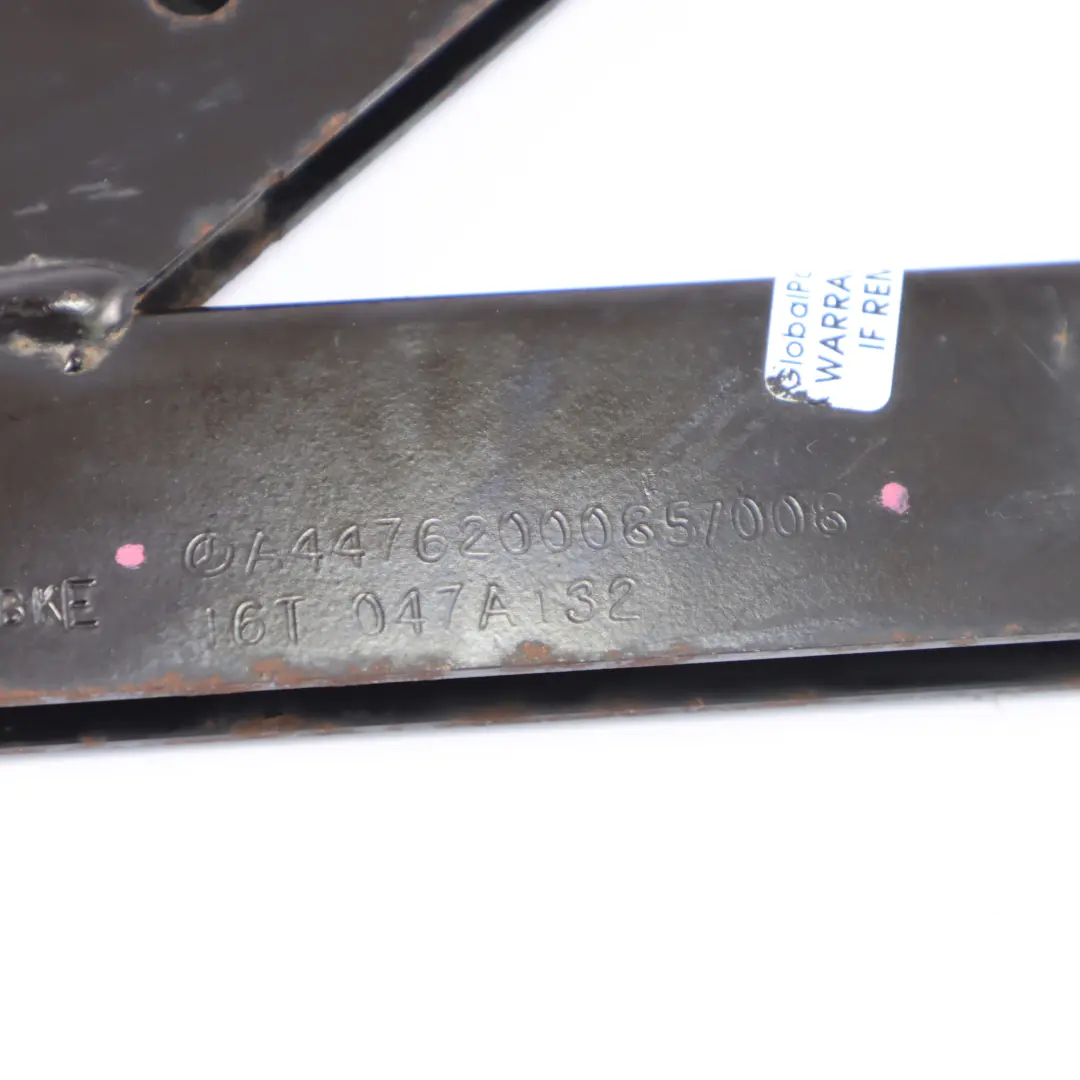 Vorderachs Trägerstrebe Links Rechts für Mercedes Vito W447 mit Teilenummer A4476200085 Mercedes Vito W447 Vorderachs Trägerstrebe Links Rechts - SKU A4476200085 - Teilenummer A4476200085