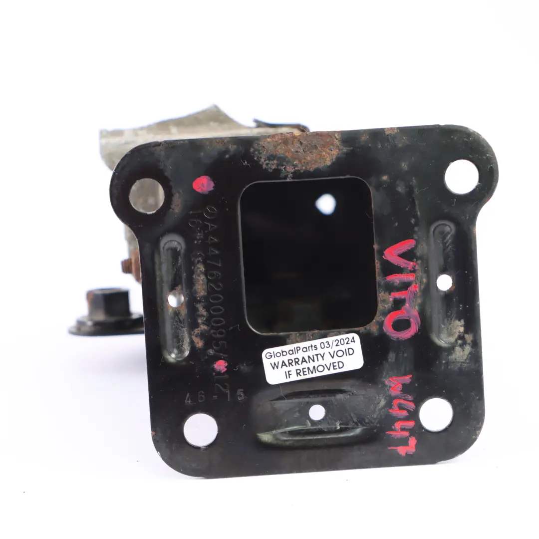 Absorbeur Mercedes Vito W447 Essieu avant Sous-châssis gauche pour à propos du numéro de pièce A4476200095 Absorbeur Mercedes Vito W447 Essieu avant Sous-châssis gauche - SKU A4476200095 - Numéro de pièce A4476200095