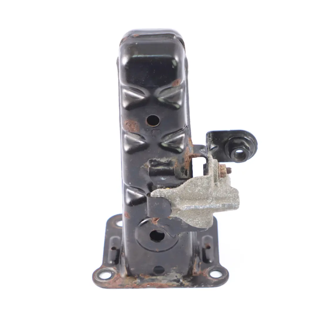 Ammortizzatore Mercedes W447 Assale anteriore Sottotelaio destra per con numero di parte A4476200095 Ammortizzatore Mercedes W447 Assale anteriore Sottotelaio destra - SKU A4476200195 - Numero di parte A4476200095