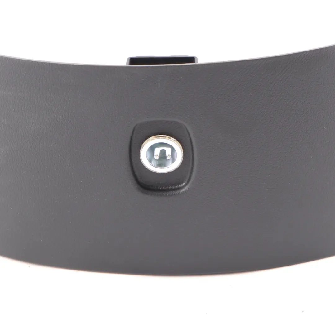 Mercedes W447 Consola Central Panel Tapa Inferior Embellecedor Negro - SKU A4476800031 - Número de pieza A4476800031