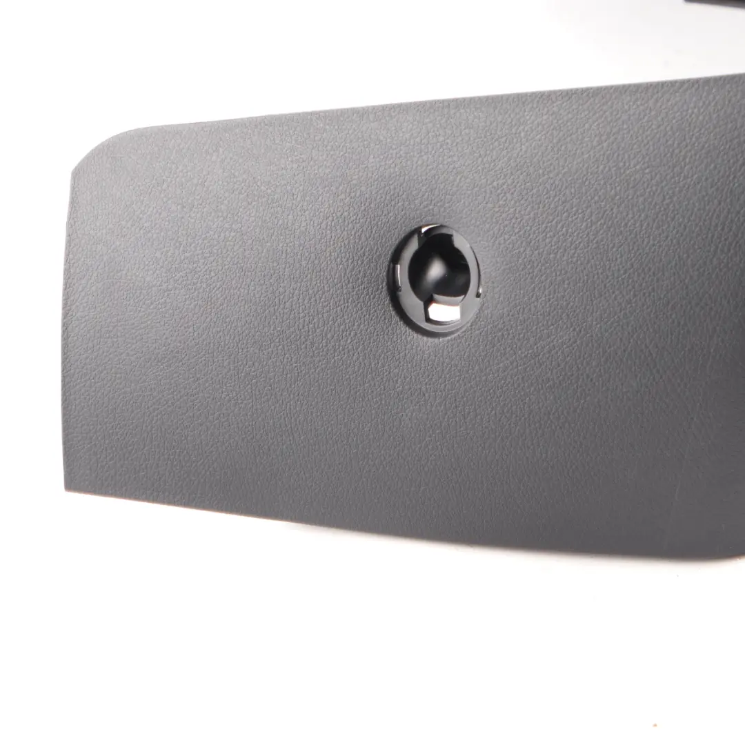 Dolna Panel Konsoli Środkowej Czarna do Mercedes Vito W447 o numerze A4476800031 Mercedes Vito W447 Dolna Panel Konsoli Środkowej Czarna - SKU A4476800031 - Numer Części A4476800031