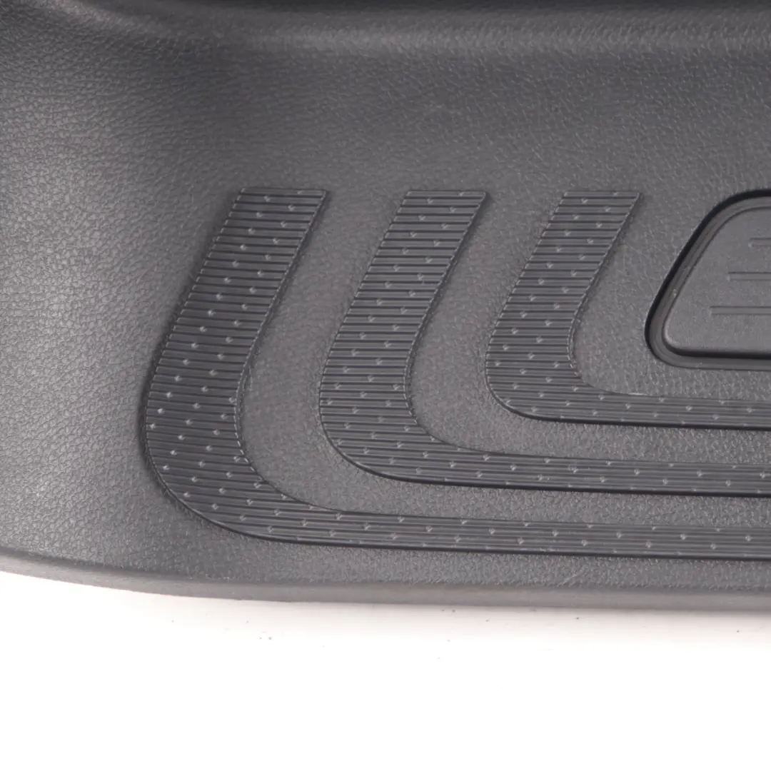 Mercedes W447 Embellecedor del umbral la puerta delantera izquierda - SKU A4476801506 - Número de pieza A4476801506