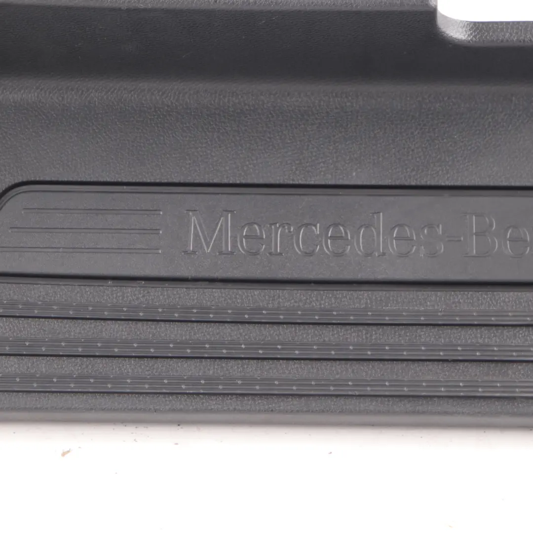 Eingangsverkleidung Türschweller Vorne Links für Mercedes Vito W447 mit Teilenummer A4476801506 Mercedes Vito W447 Eingangsverkleidung Türschweller Vorne Links - SKU A4476801506 - Teilenummer A4476801506