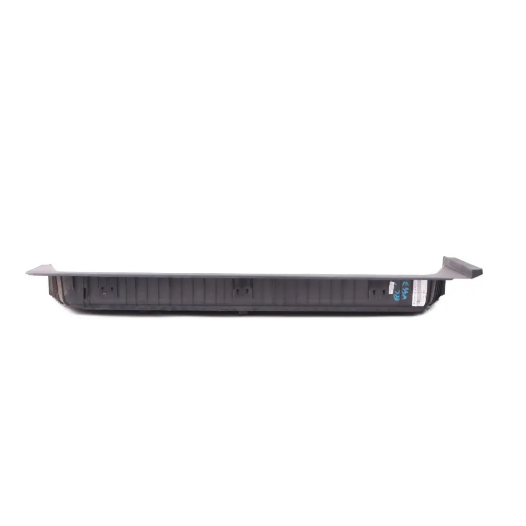 Mercedes W447 Coperchio Porta Scorrevole Laterale Sinistra Piastra Step Trim - SKU A4476803106 - Numero di parte A4476803106