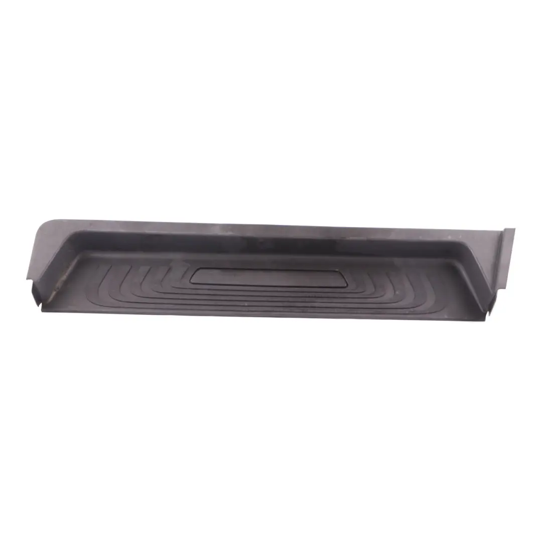 Step Plate Front Right Door Entrance Cover Panel para Mercedes W447 con número de pieza A4476803206 Mercedes W447 Step Plate Front Right Door Entrance Cover Panel - SKU A4476803206 - Número de pieza A4476803206