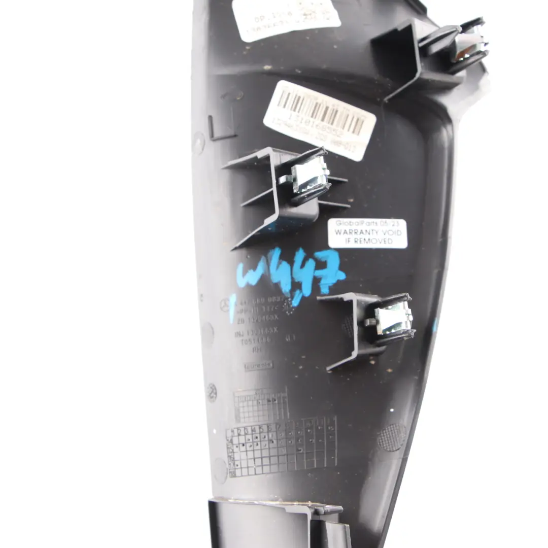 Salpicadero Tapa Panel Lateral Delantero Derecho para Mercedes Vito W447 con número de pieza A4476890837 Mercedes Vito W447 Salpicadero Tapa Panel Lateral Delantero Derecho - SKU A4476890837 - Número de pieza A4476890837