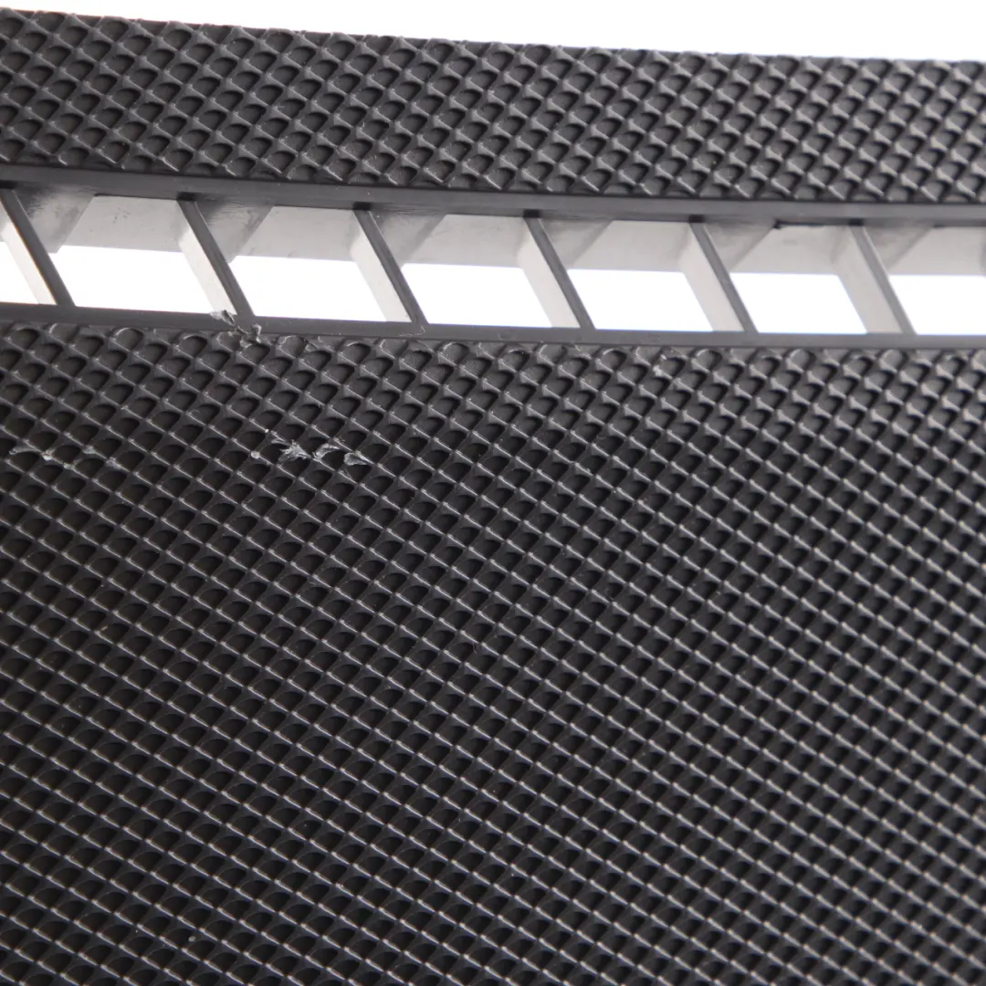 Osłona Panel Podszybia Konsoli Deski Prawy do Mercedes Vito W447 o numerze A4476891837 Mercedes Vito W447 Osłona Panel Podszybia Konsoli Deski Prawy - SKU A4476891837 - Numer Części A4476891837