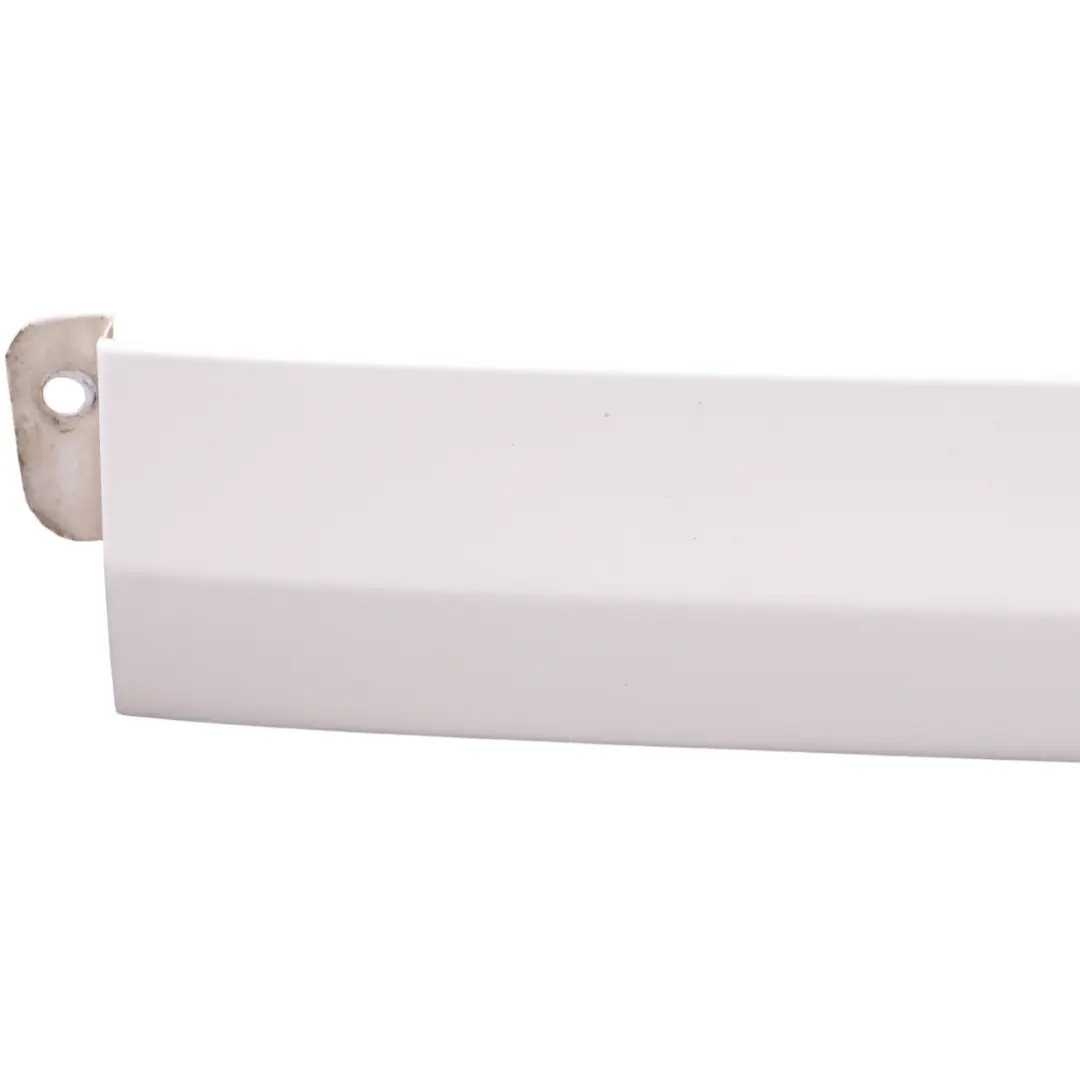 Binario Porta Scorrevole Sinistra Bianco Artico 9147 per Mercedes Vito W447 con numero di parte A4476900070 Mercedes Vito W447 Binario Porta Scorrevole Sinistra Bianco Artico 9147 - SKU A4476900070-ARW - Numero di parte A4476900070