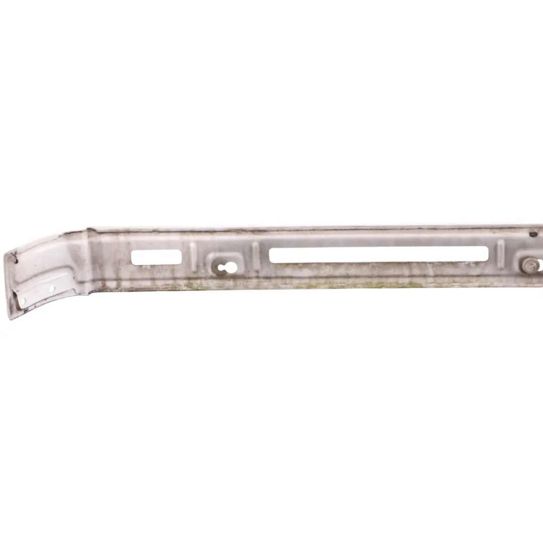 Binario Porta Scorrevole Sinistra Bianco Artico 9147 per Mercedes Vito W447 con numero di parte A4476900070 Mercedes Vito W447 Binario Porta Scorrevole Sinistra Bianco Artico 9147 - SKU A4476900070-ARW - Numero di parte A4476900070