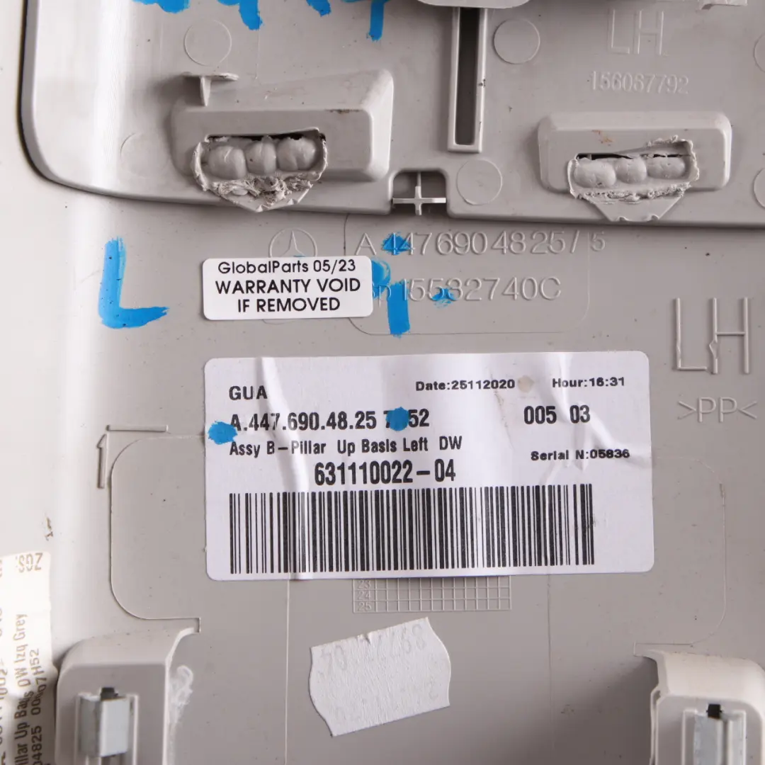 Verkleidung Abdeckung Obere B-Säule Links Panel Grau für Mercedes Vito W447 mit Teilenummer A4476904825 Mercedes Vito W447 Verkleidung Abdeckung Obere B-Säule Links Panel Grau - SKU A4476904825 - Teilenummer A4476904825