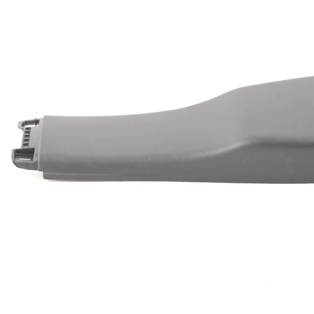 Couvercle garniture pilier B Panneau inférieur droit l'intérieur pour Mercedes W447 à propos du numéro de pièce A4476929103 Mercedes W447 Couvercle garniture pilier B Panneau inférieur droit l'intérieur - SKU A4476929103 - Numéro de pièce A4476929103