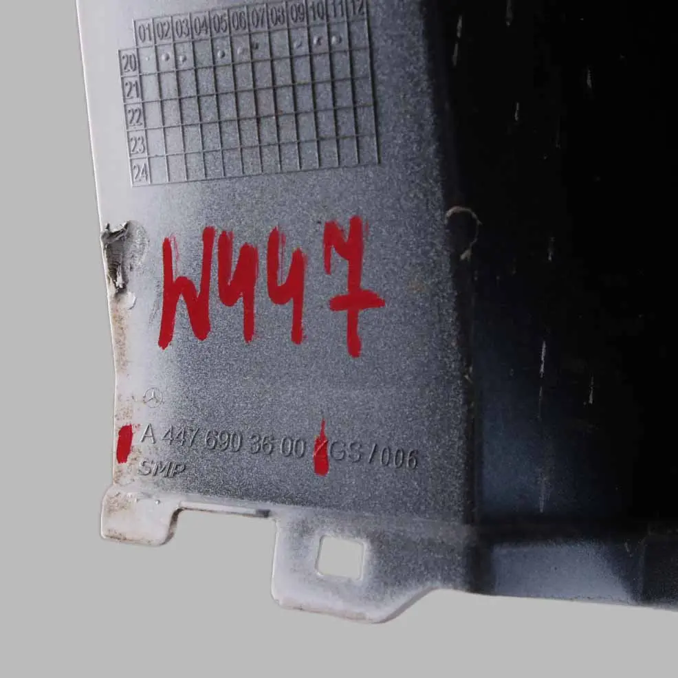 Lamp Light Bracket Trim Cover Left N/S Arctic White - 9147 to Mercedes W447 Rear with Part number A4476941625 Mercedes W447 Rear Lamp Light Bracket Trim Cover Left N/S Arctic White - 9147 - SKU A4476941625-ARW - Part number A4476941625