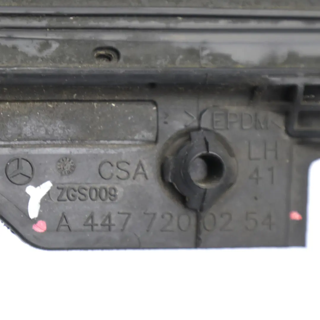 Junta de Ventana Puerta Delantera Izquierda Junta para Mercedes W447 con número de pieza A4477200254 Mercedes W447 Junta de Ventana Puerta Delantera Izquierda Junta - SKU A4477200254 - Número de pieza A4477200254