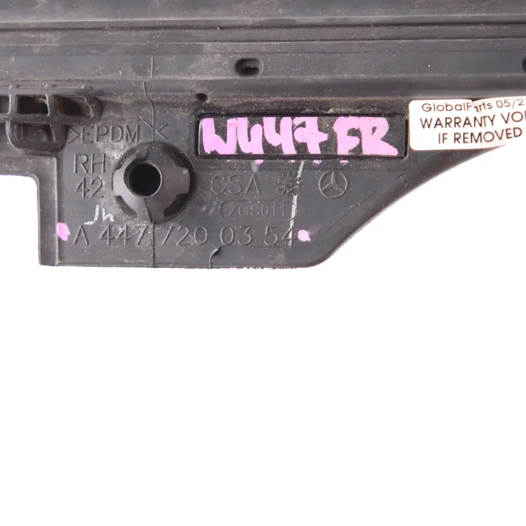 Mercedes W447 Guarnizione Finestra Porta Anteriore Destra Telaio - SKU A4477200354 - Numero di parte A4477200354