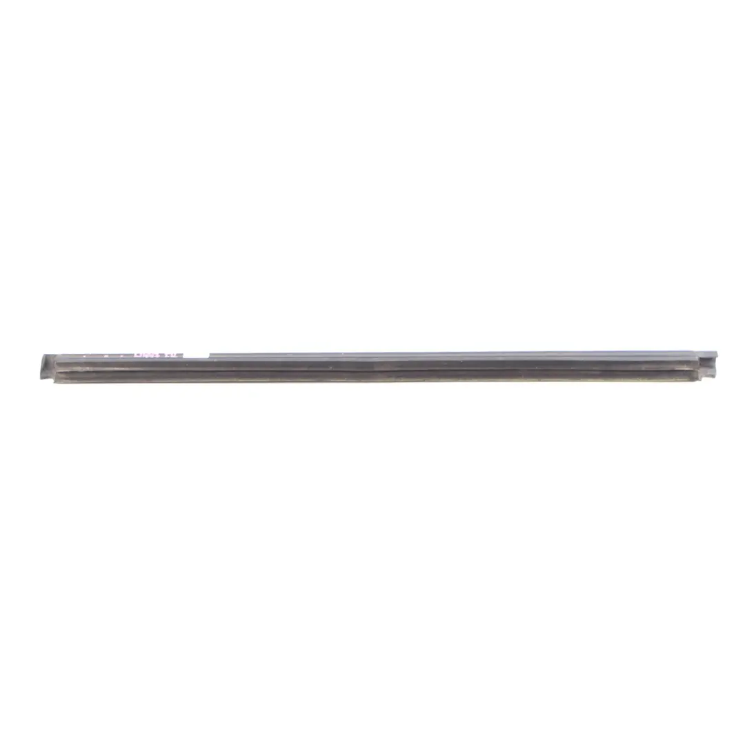 Mercedes Vito W447 Window Seal Door Front Right Gasket Strip - SKU A4477200424 - Part number A4477200424