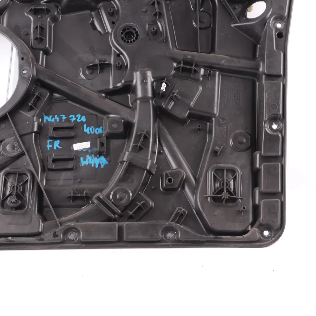 Elevalunas Regulador Puerta Delantera Derecha para Mercedes Vito W447 con número de pieza A4477204000 Mercedes Vito W447 Elevalunas Regulador Puerta Delantera Derecha - SKU A4477204000 - Número de pieza A4477204000