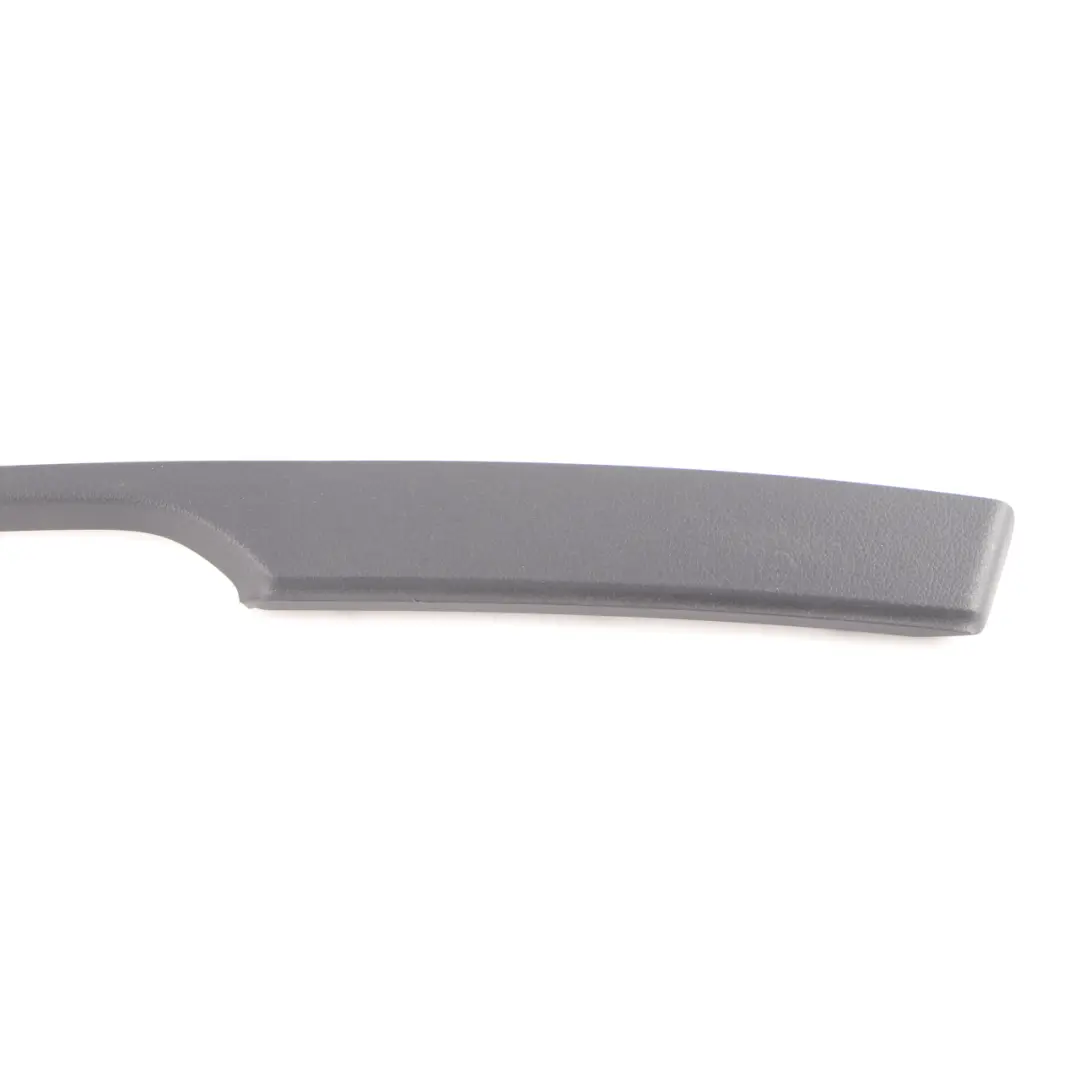 Striscia di copertura porta Trim interno anteriore destro per Mercedes Vito W447 con numero di parte A4477274771 Mercedes Vito W447 Striscia di copertura porta Trim interno anteriore destro - SKU A4477274771 - Numero di parte A4477274771