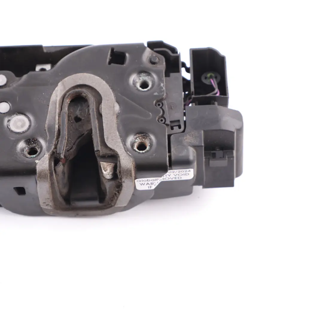 Serratura porta laterale scorrevole sinistra per Mercedes Vito W447 con numero di parte A4477300702 Mercedes Vito W447 Serratura porta laterale scorrevole sinistra - SKU A4477300702 - Numero di parte A4477300702