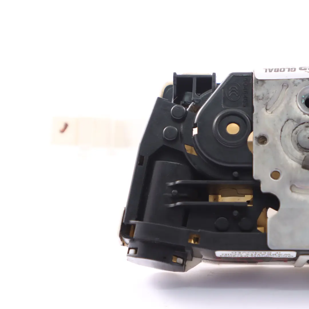 Serrure Porte Mercedes Vito W447 Porte Arrière Droite Verrouillage pour à propos du numéro de pièce A4477304000 Serrure Porte Mercedes Vito W447 Porte Arrière Droite Verrouillage - SKU A4477304000 - Numéro de pièce A4477304000