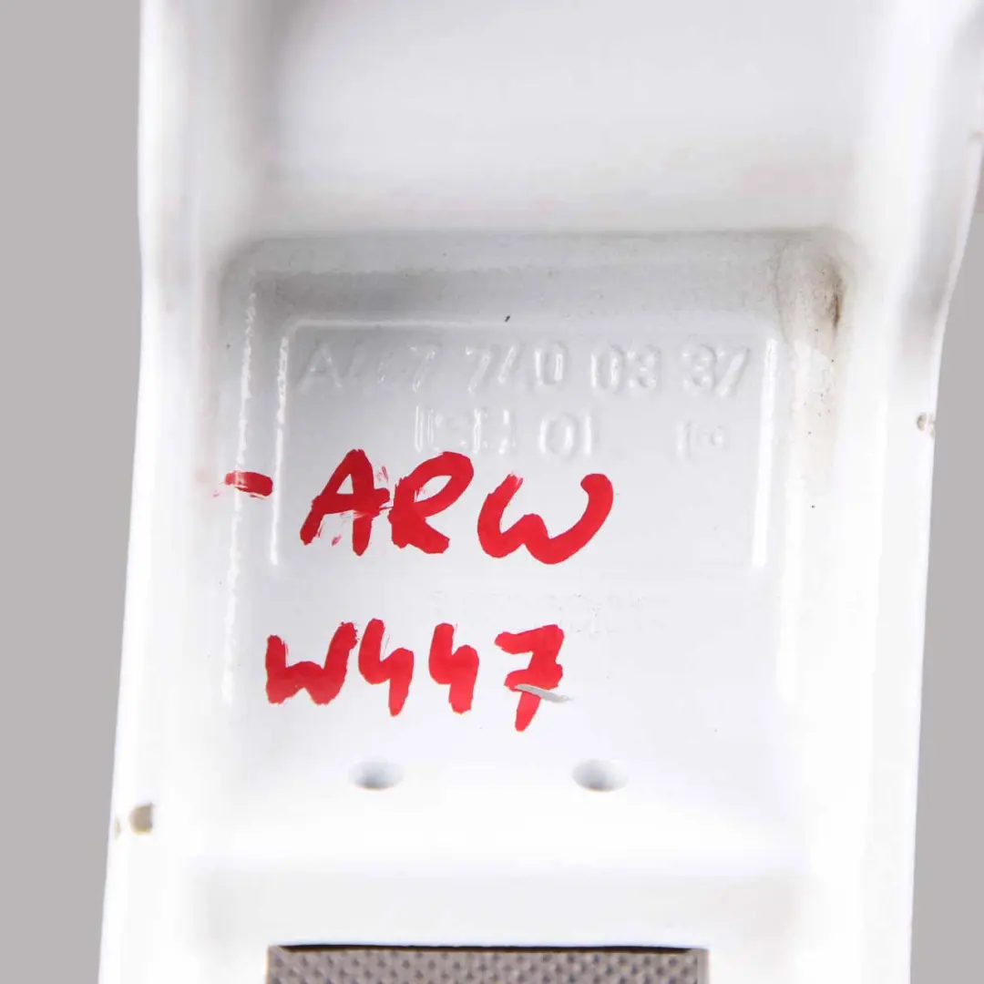 Mercedes Vito W447 Türscharnier Hinten Links Oben Arktisch Weiß 9147 - SKU A4477400337-ARW - Teilenummer A4477400337