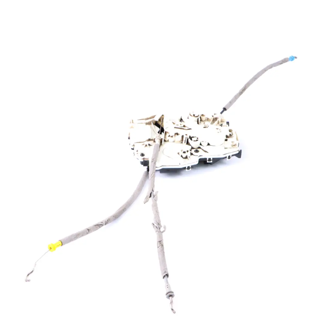  Serrure porte Mercedes Vito W447 Serrure droite de la porte coffre à l'arrière - SKU A4477400635 - Numéro de pièce A4477400635