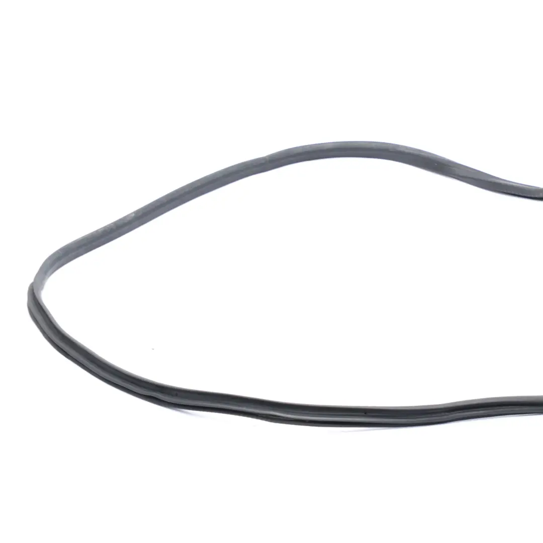 Joint d'étanchéité du coffre arrière et du hayon pour Mercedes Vito W447 à propos du numéro de pièce A4477410200 Mercedes Vito W447 Joint d'étanchéité du coffre arrière et du hayon - SKU A4477410200 - Numéro de pièce A4477410200