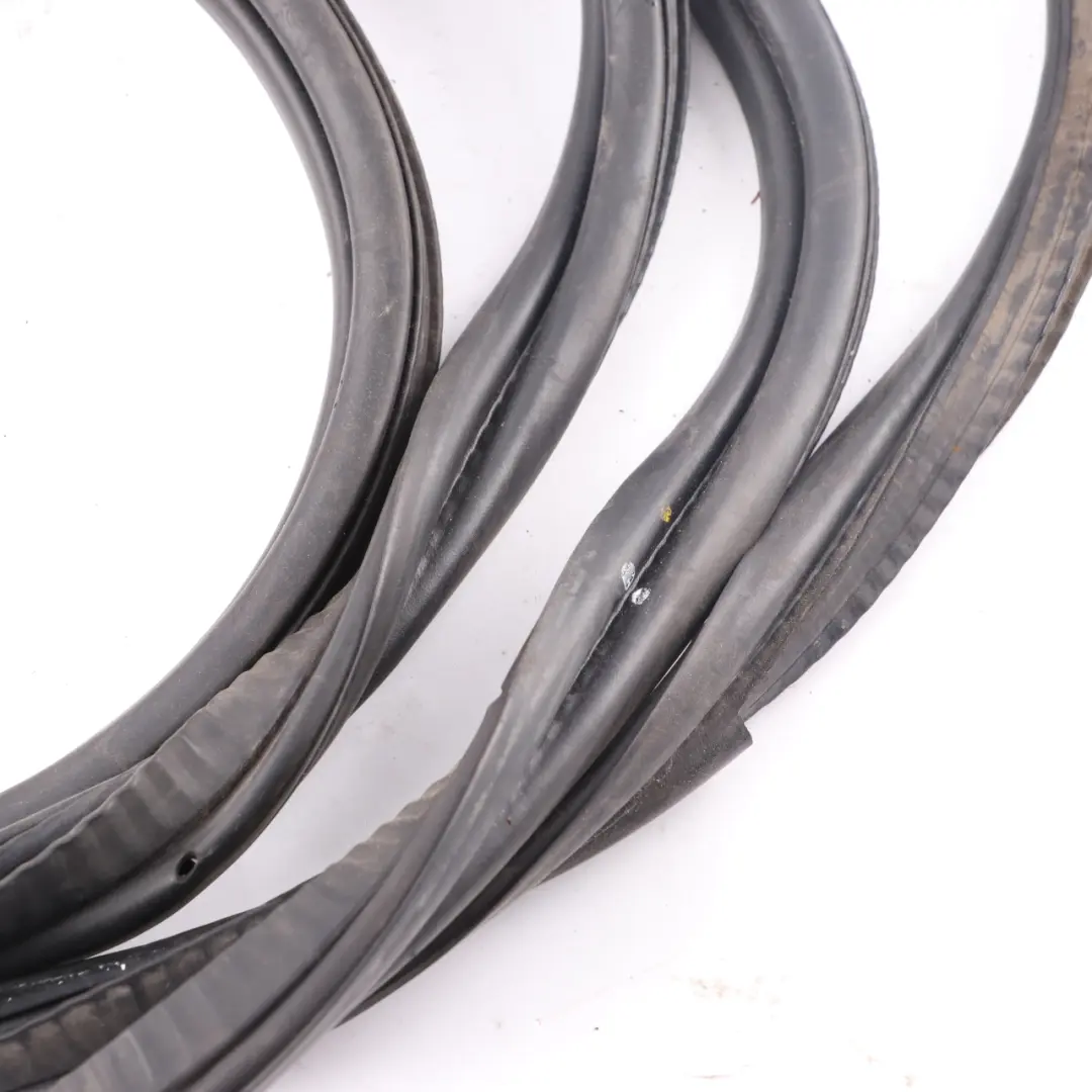 Tailgate Seal Mercedes W447 Rear End Doors Boot Rubber Gasket - SKU A4477411100  - Part number A4477411100 