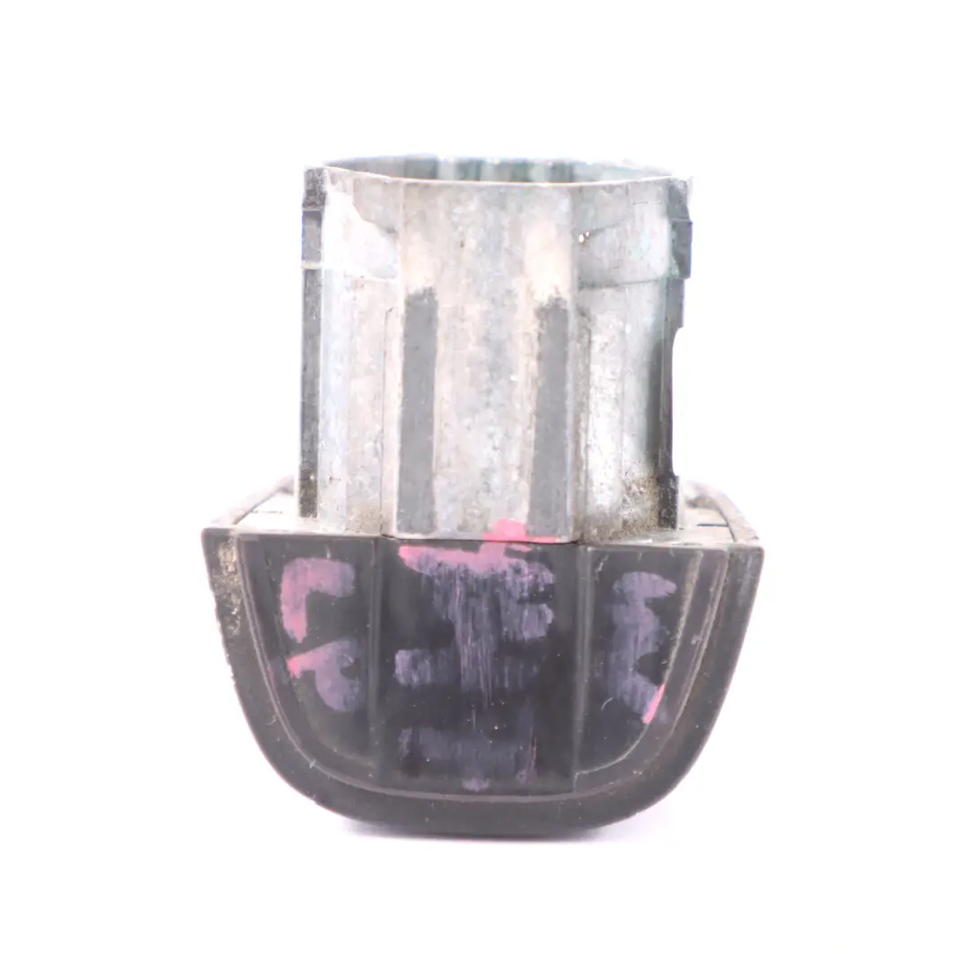 Osłona Zamka Klamki Drzwi Przód do Mercedes Vito W447 o numerze A4477600016 Mercedes Vito W447 Osłona Zamka Klamki Drzwi Przód - SKU A4477600016 - Numer Części A4477600016