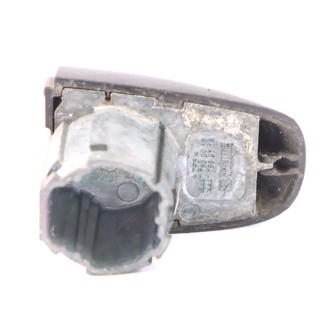 Maniglia Porta Coperchio Passeggero Anteriore per Mercedes Vito W447 con numero di parte A4477600016 Mercedes Vito W447 Maniglia Porta Coperchio Passeggero Anteriore - SKU A4477600016 - Numero di parte A4477600016