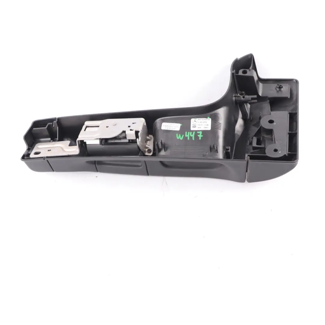 Schiebe Tür Öffner Innen Griff Seite links für Mercedes Vito W447 mit Teilenummer A4477600048 Mercedes Vito W447 Schiebe Tür Öffner Innen Griff Seite links - SKU A4477600048 - Teilenummer A4477600048