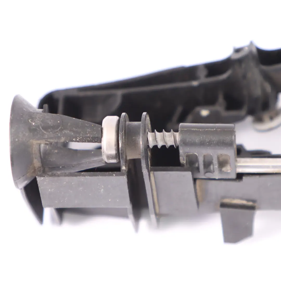 Poignée de porte coulissante Base arrière gauche pour Mercedes Vito W447 à propos du numéro de pièce A4477600234 Mercedes Vito W447 Poignée de porte coulissante Base arrière gauche - SKU A4477600234 - Numéro de pièce A4477600234