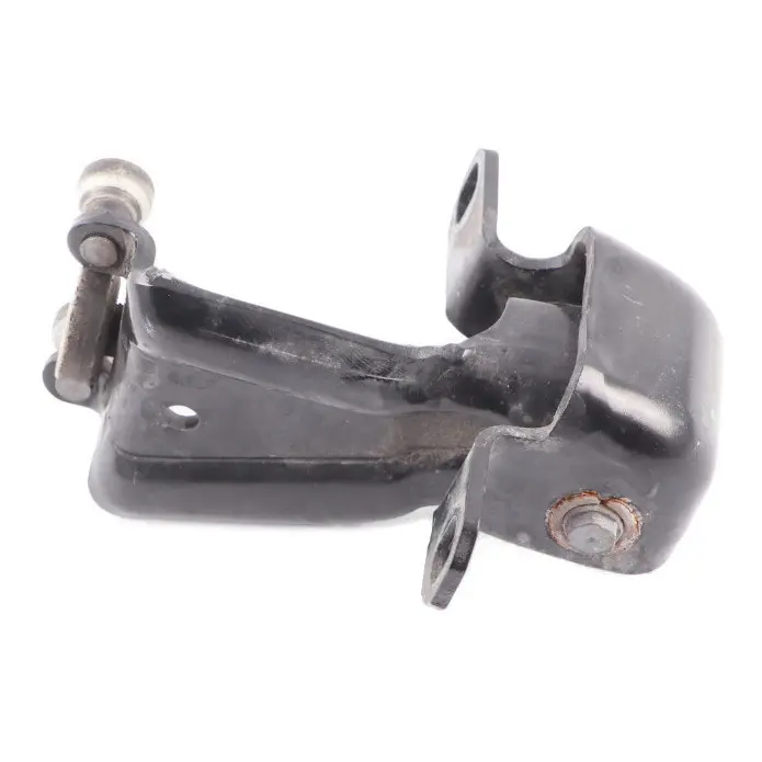 Puerta corredera lateral Guía de rodillo central izquierda para Mercedes Vito W447 con número de pieza A4477600247 Mercedes Vito W447 Puerta corredera lateral Guía de rodillo central izquierda - SKU A4477600247 - Número de pieza A4477600247