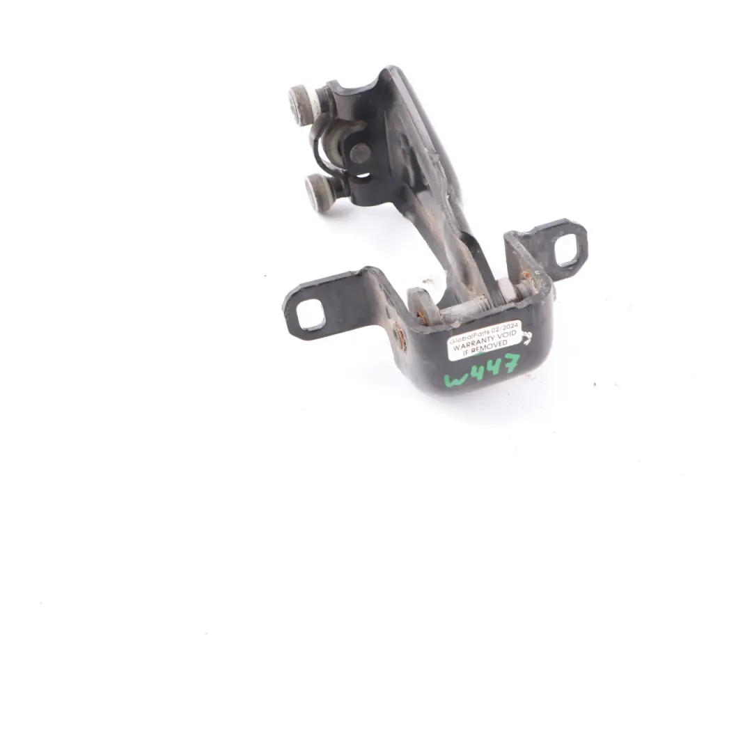 Latérale Coulissante Guide Roulette Milieu Gauche pour Mercedes Vito W447 Porte à propos du numéro de pièce A4477600247 Mercedes Vito W447 Porte Latérale Coulissante Guide Roulette Milieu Gauche - SKU A4477600247 - Numéro de pièce A4477600247