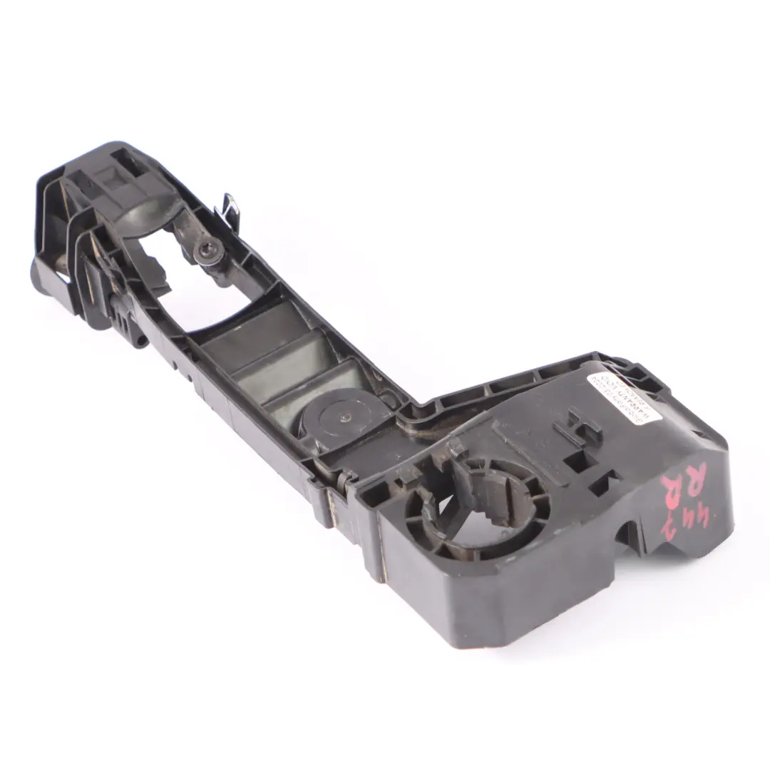 Schiebetürgriff Basis hinten rechts Außen für Mercedes Vito W447 mit Teilenummer A4477600334 Mercedes Vito W447 Schiebetürgriff Basis hinten rechts Außen - SKU A4477600334 - Teilenummer A4477600334